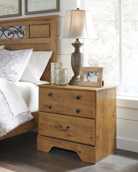 Ashley Bittersweet 8 Pc Bedroom Set Queen Panel Bed